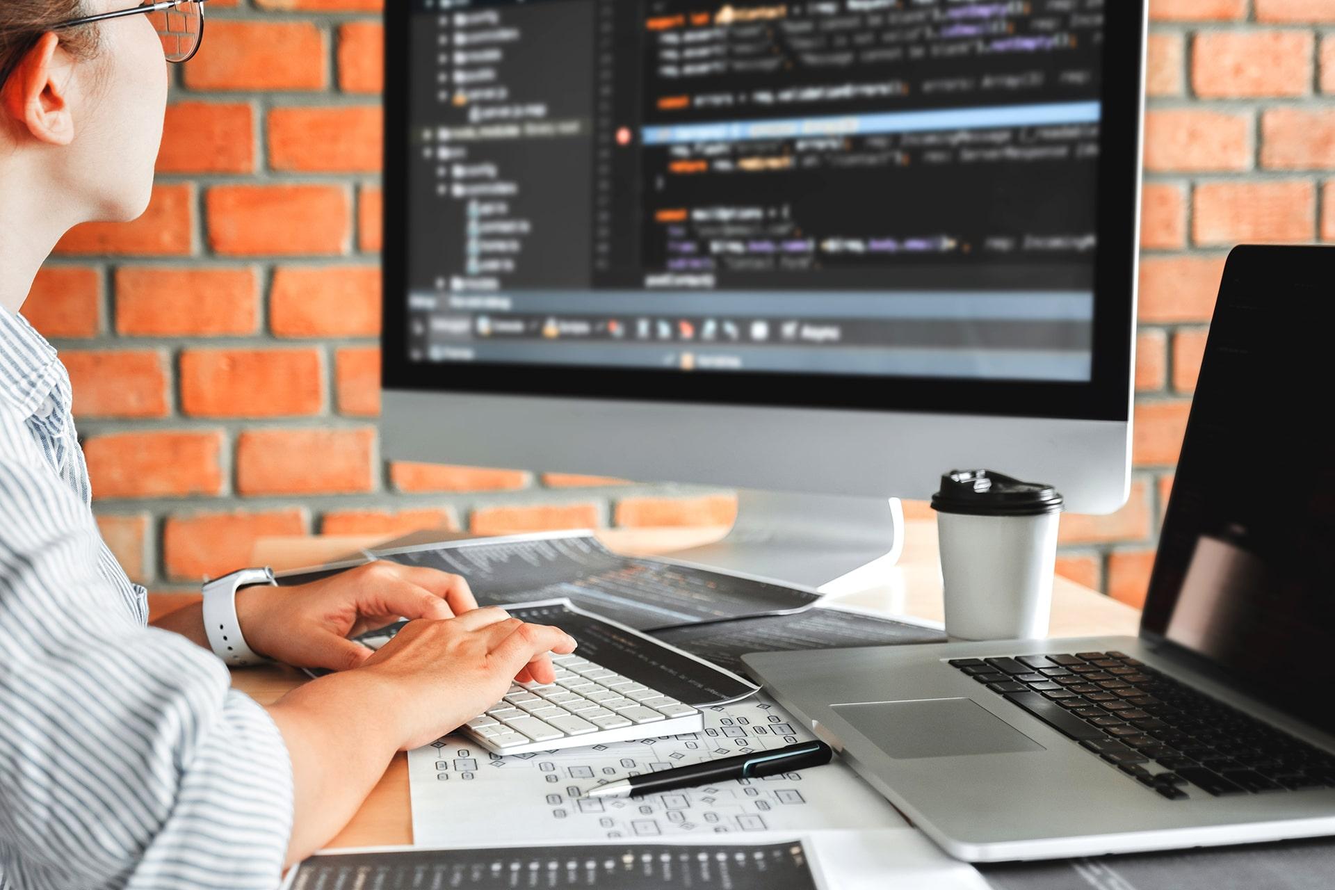 Diseño Web Tilda Personalizado con Ebroton